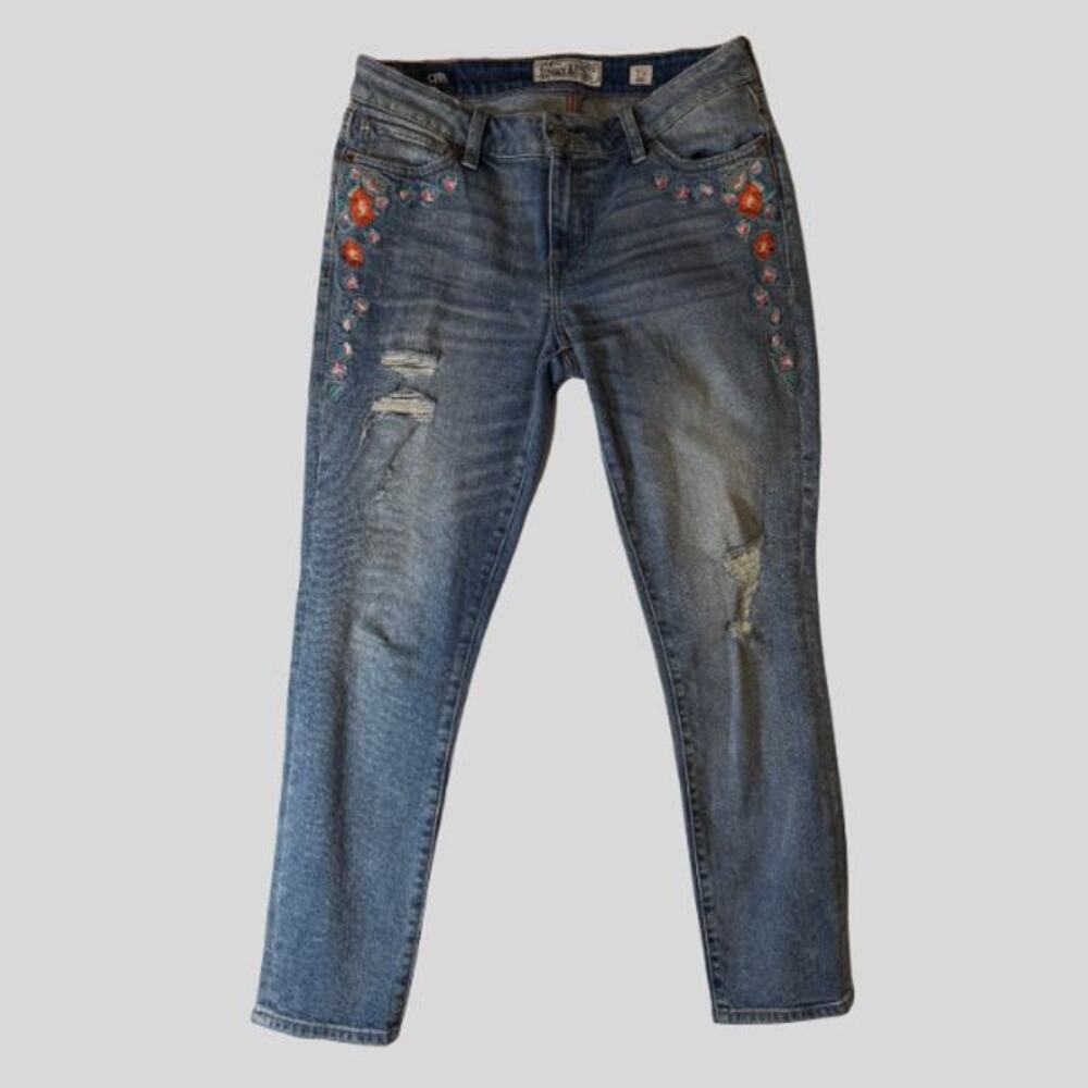 Lucky Brand Floral Embroidered Ripped Skinny Jeans - Size 4/27